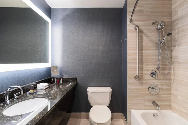 غرفة بسريرين مزدوجين، Kansas City Marriott Downtown 5/6