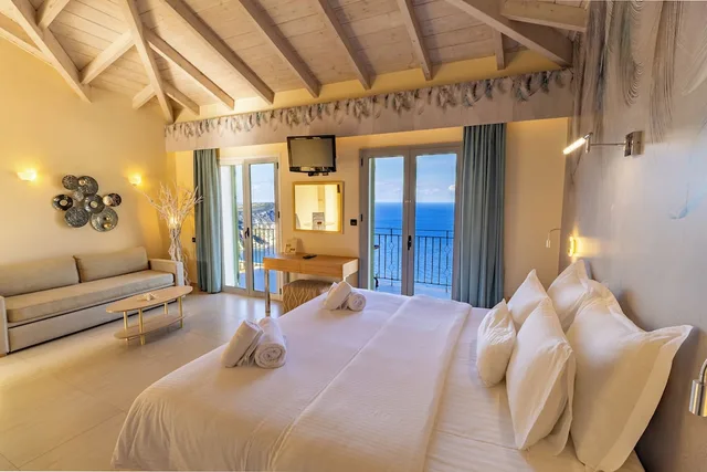 جناح تنفيذي بسريرين منفصلين بإطلالة على البحر، Petani Bay Hotel 8/10