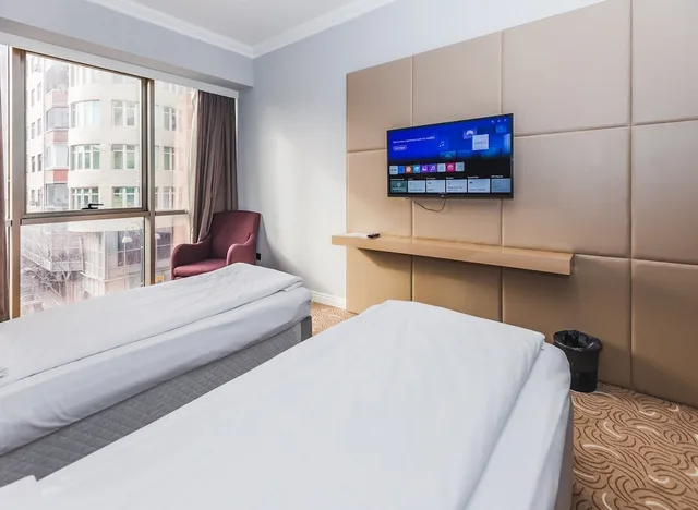 غرفة عائلية بسرير كينج وسريرين منفصلين، Congress Hotel 9/10