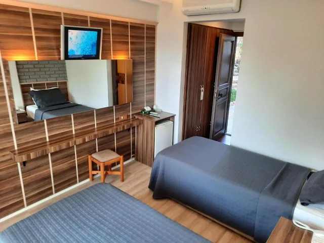 Comfort, Double or Twin Bed, Aquarius 7/10