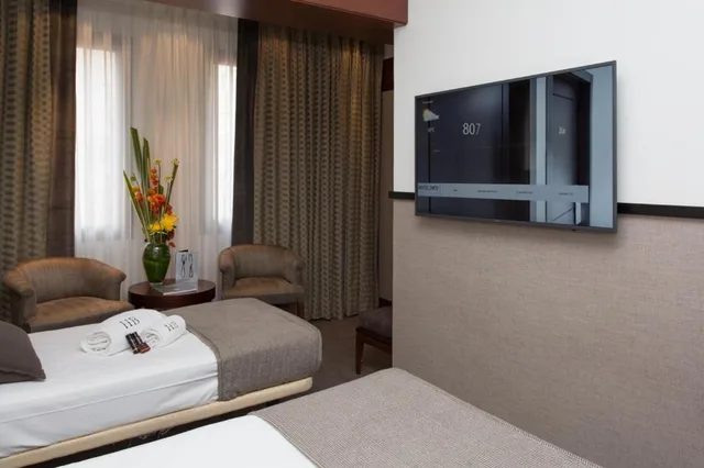 غرفة ثلاثية بثلاثة أسرّة، Hotel Balmoral 4/4