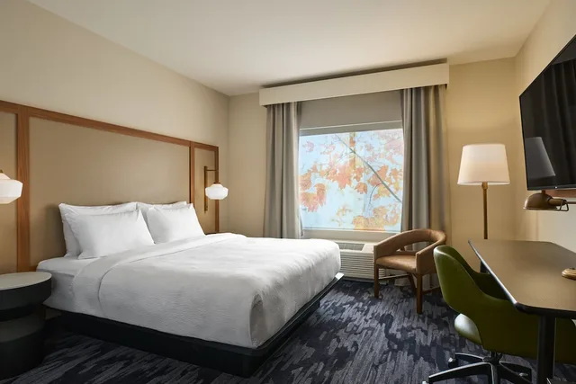 غرفة قياسية بسرير كينج، Fairfield Inn & Suites by Marriott Hagerstown 2/4