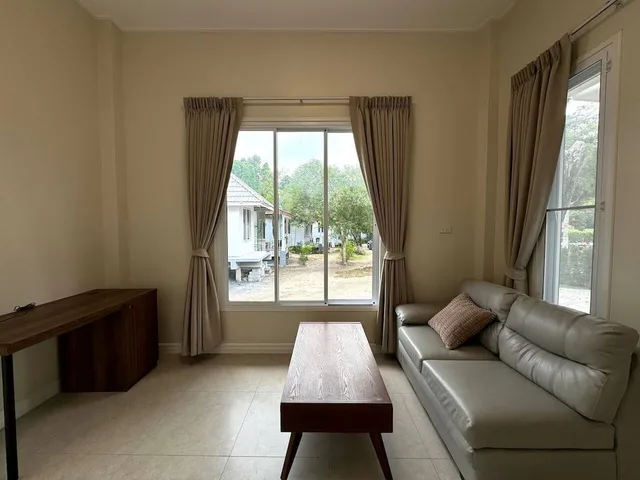 فيلا سيغنتشر بسرير كينج وسريرين منفصلين، Sabaii Bay Resort 7/9