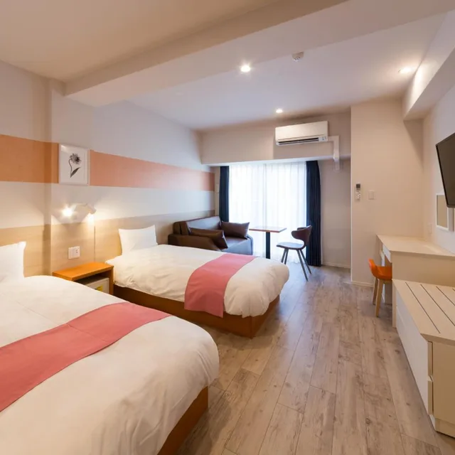 Superior, Twin Beds, Sofa, Sarasa Hotel Namba 4/10