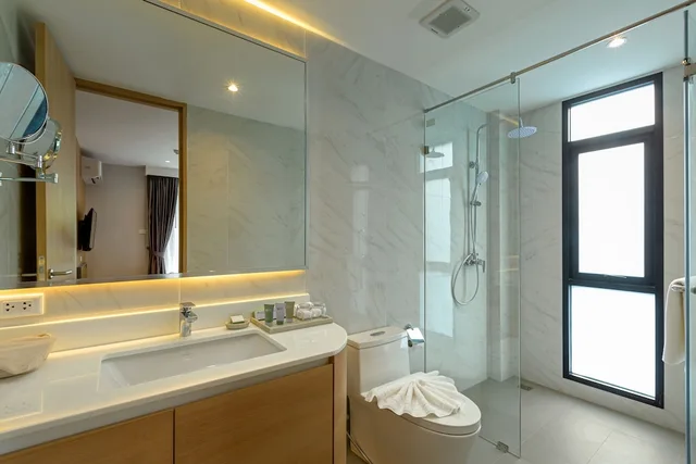 Family Suite, Premium, 1 King and 1 Single Beds, Bathtub, Wyndham Garden Naithon Phuket 3/3