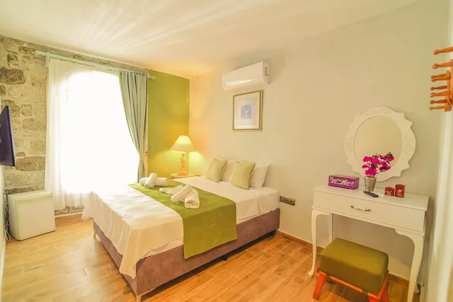 غرفة ديلوكس بسرير كوين، Bedirhan Konak Otel 4/7