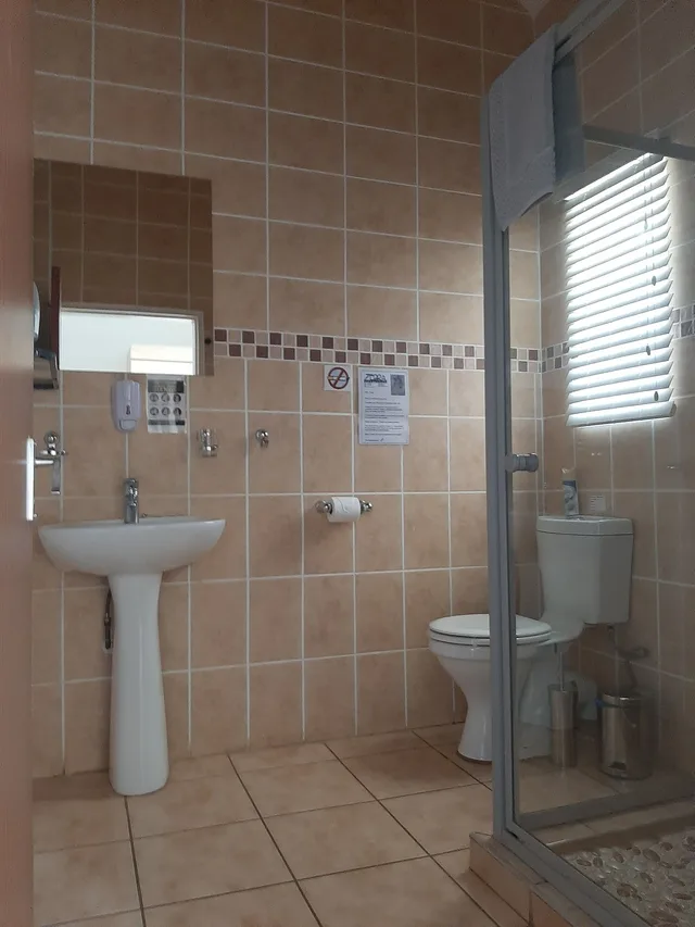 غرفة بسرير مزدوج، Zebra Guest House 2/2