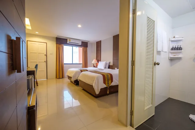 غرفة قياسية بسرير كينج، Naina Resort And Spa 6/6