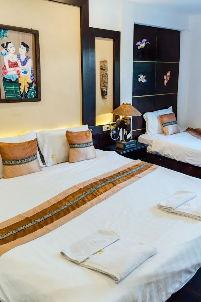 غرفة سوبيريور ثلاثية بسرير مزدوج وسرير فردي، Pai Residence Chiangmai Gate 1/3
