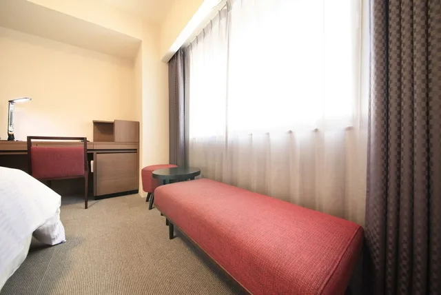 غرفة ديلوكس بسرير كوين للمدخنين، RICHMOND HOTEL KAGOSHIMA KINSEICHO 3/4