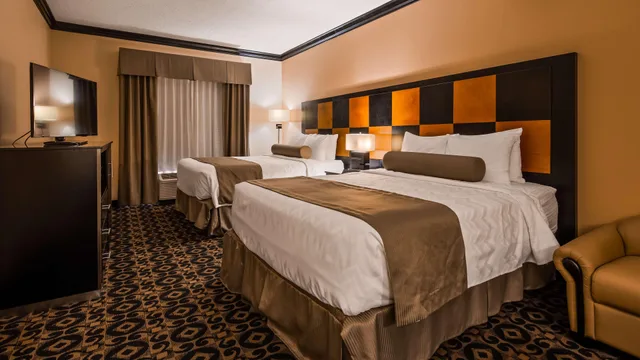 غرفة رباعية، Best Western Plus Airport Inn Suites Salt Lake City 1/9
