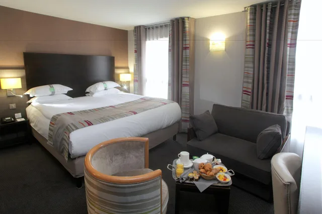 Suite, Multiple Beds، Holiday Inn Paris - Montmartre 5/9