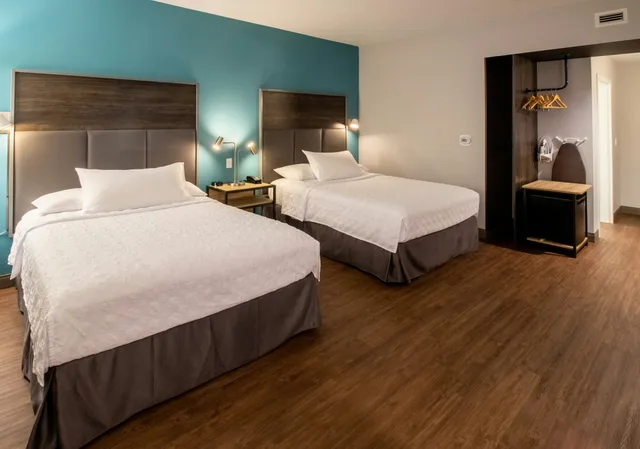 غرفة بسريرين كوين لذوي الإعاقة، Tru By Hilton Niceville, FL 3/6