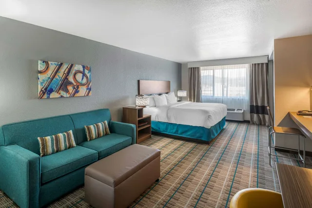 Efficiency, King Bed, Accessible، MainStay Suites Coeur d Alene, ID 3/10