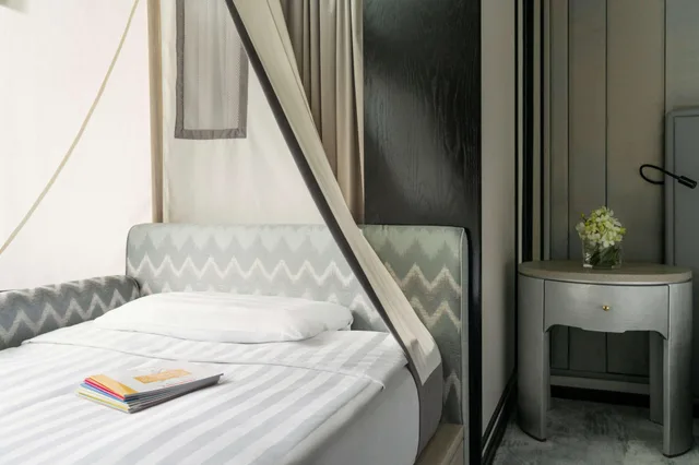 Deluxe, Double Bed, Shangri-La Singapore 1/3