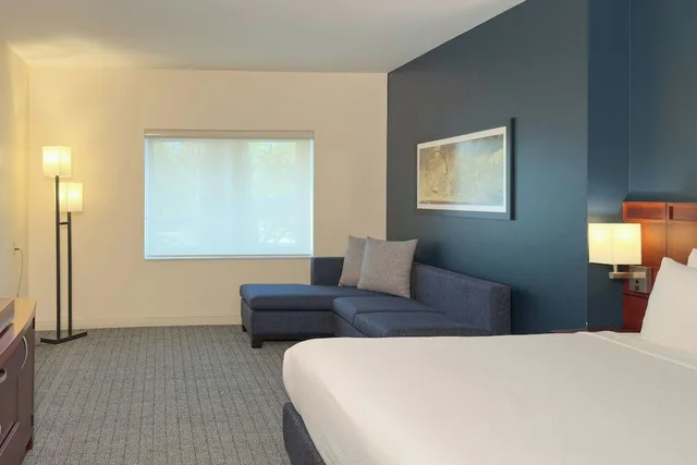 غرفة بسرير كينج، Courtyard Toluca Tollocan 3/10