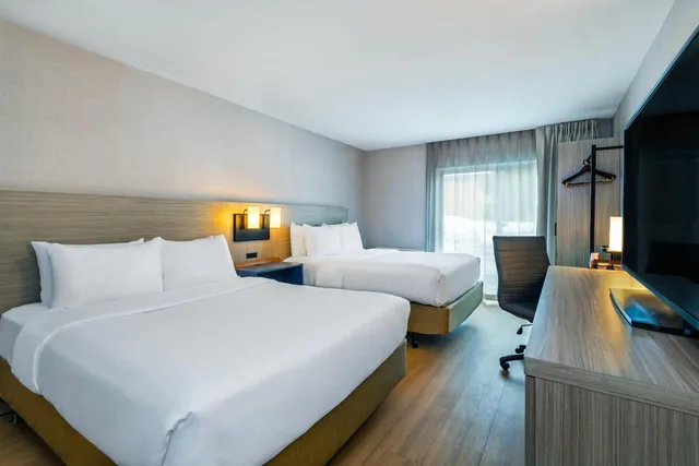 غرفة قياسية بسريرين كوين في الطابق الأرضي، Comfort Inn Gatineau 5/10