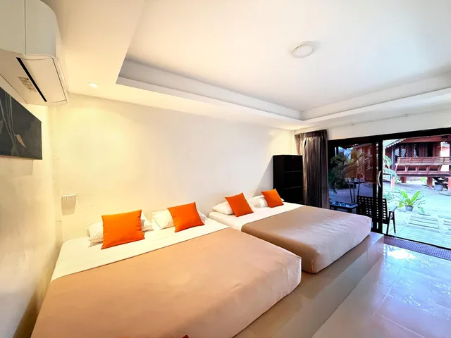 Standard, Quadruple, Sabaii Bay Resort 1/2
