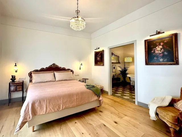 فيلا بانورامية بسريرين كوين، ALBERGO LE TERME 3/7