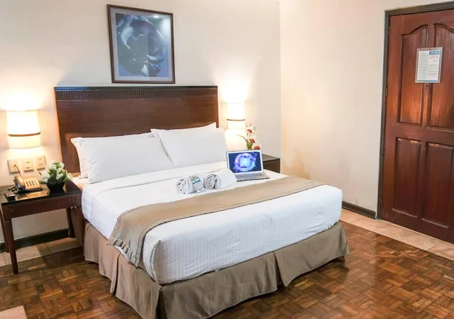 جناح تنفيذي، Fersal Hotel P Tuazon Cubao 3/10