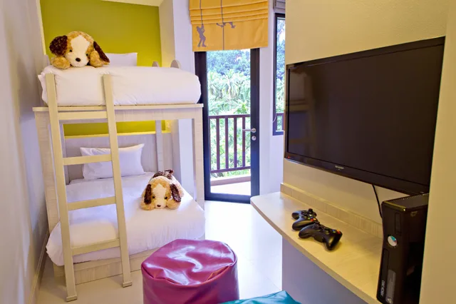 غرفة عائلية بسرير مزدوج وسريرين منفصلين، IBIS STYLES KRABI AO NANG 4/10
