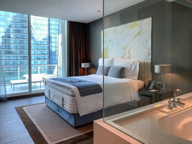 جناح بشرفة بغرفتي نوم، MUU Bangkok Hotel 2/3