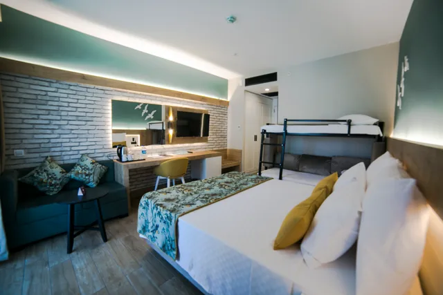 غرفة سوبيريور بسرير مزدوج، Sailors Beach Club 1/2