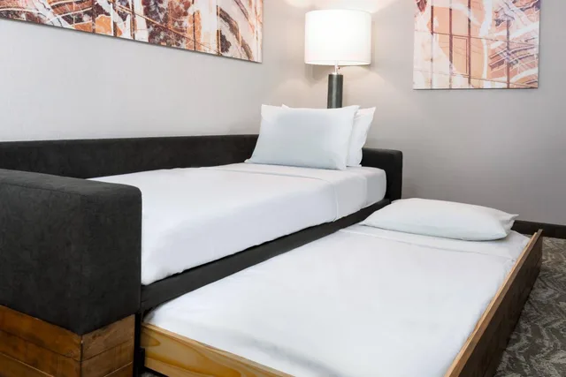 Room, 2 Queen Beds, Sofa, SpringHill Suites by Marriott Lakeland 3/9