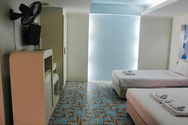 غرفة ثلاثية بسرير كينج وسرير فردي، Bangsaen Villa Hotel 3/4