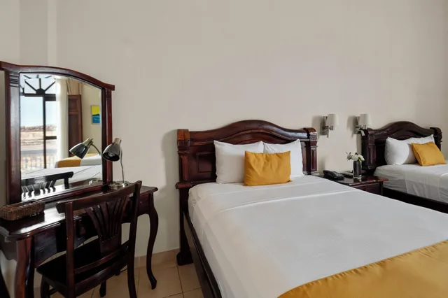 جناح جونيور ديلوكس، Real La Merced Hotel 3/6