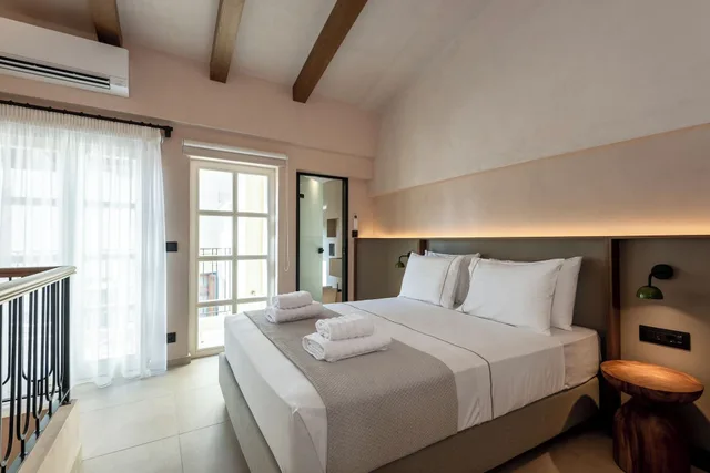جناح سيغنتشر، The 48 Suites 3/10