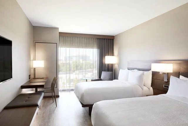 غرفة بسرير مزدوج لذوي الإعاقة، AC HOTEL IRVINE 2/4