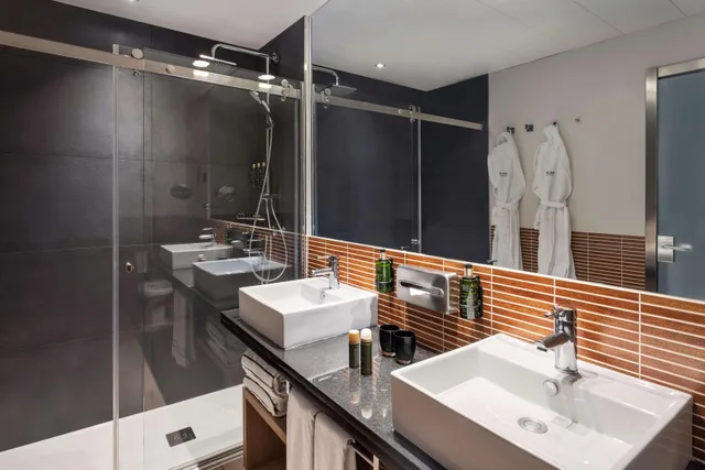 جناح بسرير مزدوج، Melia Avenida America 4/4