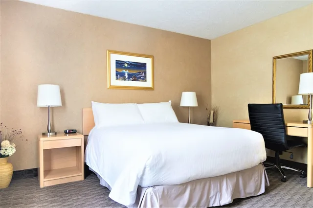 Style, Cottage, Double Bed, Sofa، Mount Peyton Resort and Conference Centre 2/3
