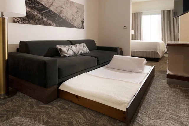 جناح بسريرين مزدوجين مع سرير سحّاب إضافي لذوي الإعاقة، SpringHill Suites Austin The Domain Area 2/4