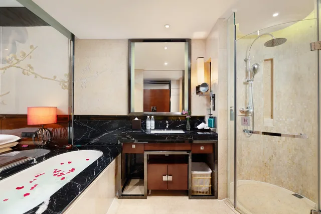 Upgrade, Standard، Crowne Plaza CHENGDU WEST 7/9