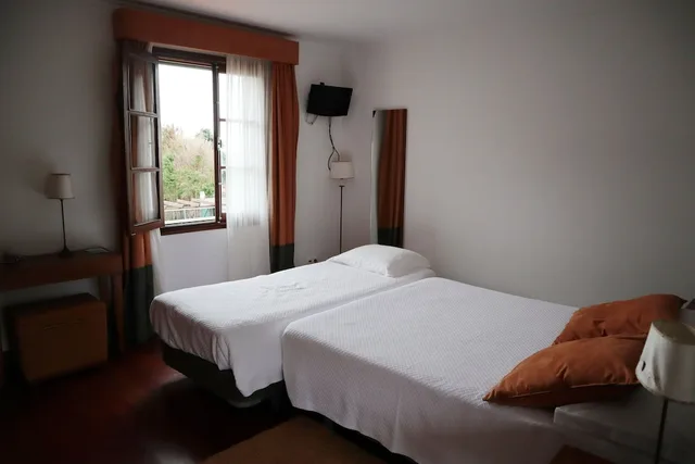 غرفة بسريرين منفصلين بإطلالة على الجبل، Casa D'avo Beatriz 3/10