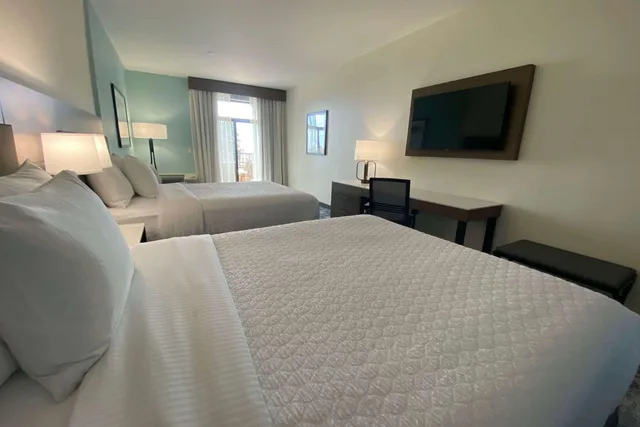 جناح بسريرين كوين، La Quinta Inn & Suites by Wyndham Santa Cruz 1/5