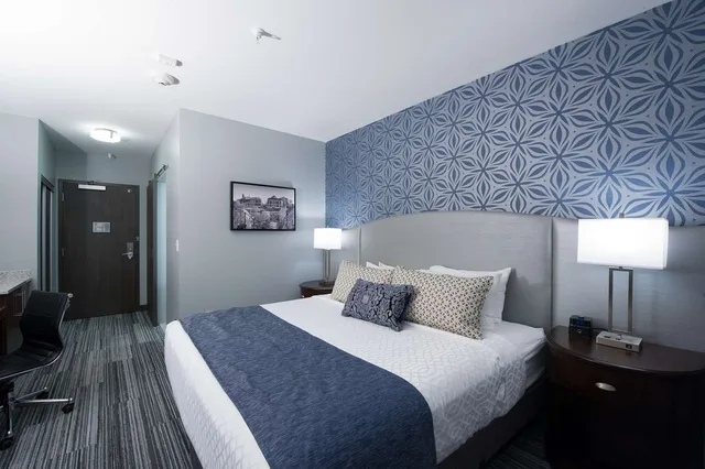 غرفة بسرير كينج، Best Western Plus Franklin Square Inn Troy/Albany 3/4