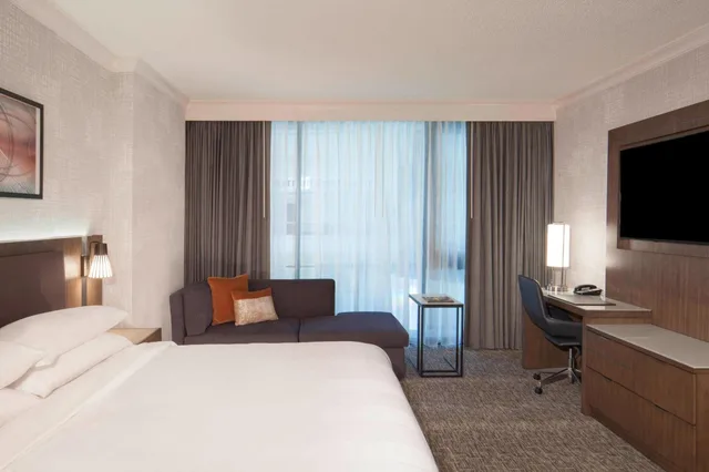 غرفة بسرير مزدوج لذوي الإعاقة، Dallas Marriott Downtown 1/7