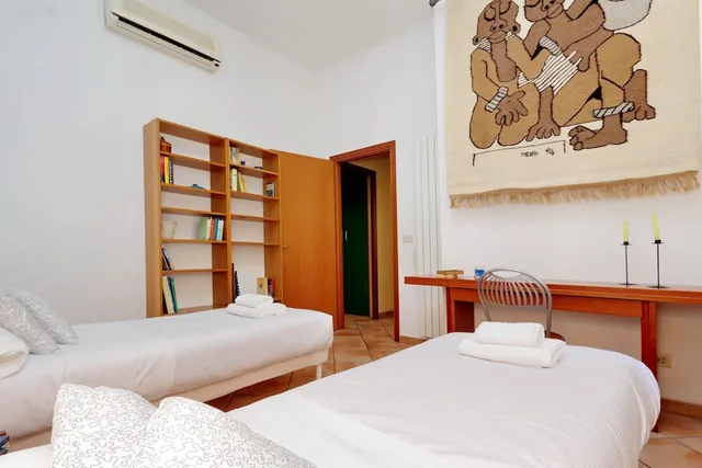 شقة بسريرين منفصلين وسرير كوين بغرفتي نوم مع أريكة، Romalibera - WR Apartments 8/10