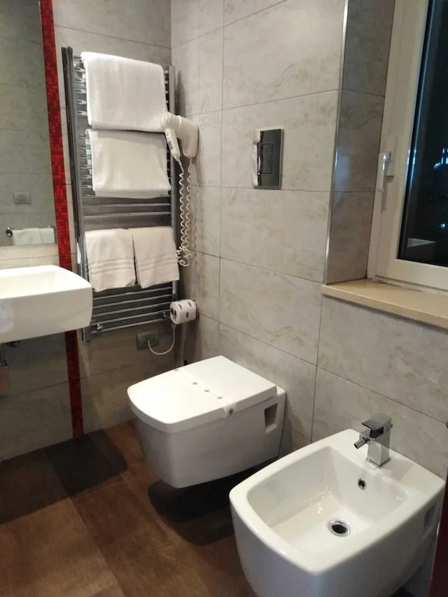 غرفة قياسية ثلاثية بسرير مزدوج وسرير فردي، Hotel Lafayette 3/3