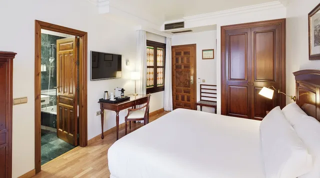 غرفة سوبيريور بسرير مزدوج، Hotel Sercotel Palacio de Los Gamboa 1/6