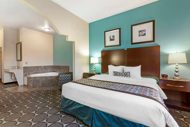 جناح بسرير كينج بجاكوزي لذوي الإعاقة، Best Western Sonora Inn & Suites 3/5