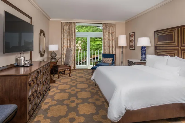 Premium, King Bed, Riverside, Balcony، Westin Riverwalk Hotel 2/4