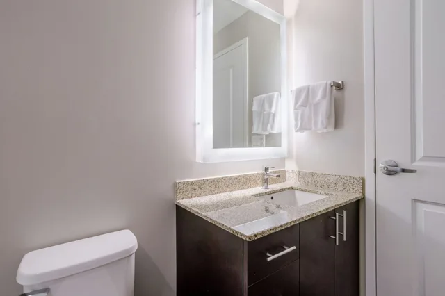 Room, Towneplace Suites By Marriott Boynton Beach 3/8