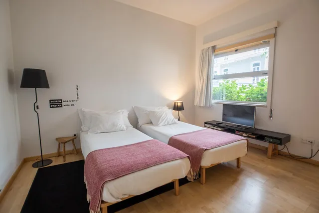 غرفة قياسية، The Lisbonaire Apartments 1/1