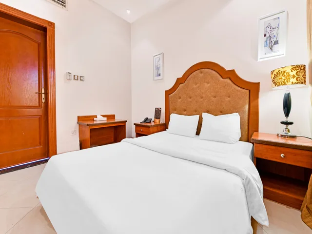 غرفة ديلوكس بسرير كينج، OYO 118 Revira Hotel 2/7