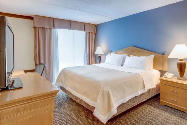 غرفة بسرير كينج لذوي الإعاقة، Days Hotel by Wyndham Toms River Jersey Shore 4/7