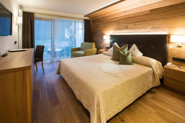غرفة ثلاثية بإطلالة على الجبل، Hotel Grien 4/9